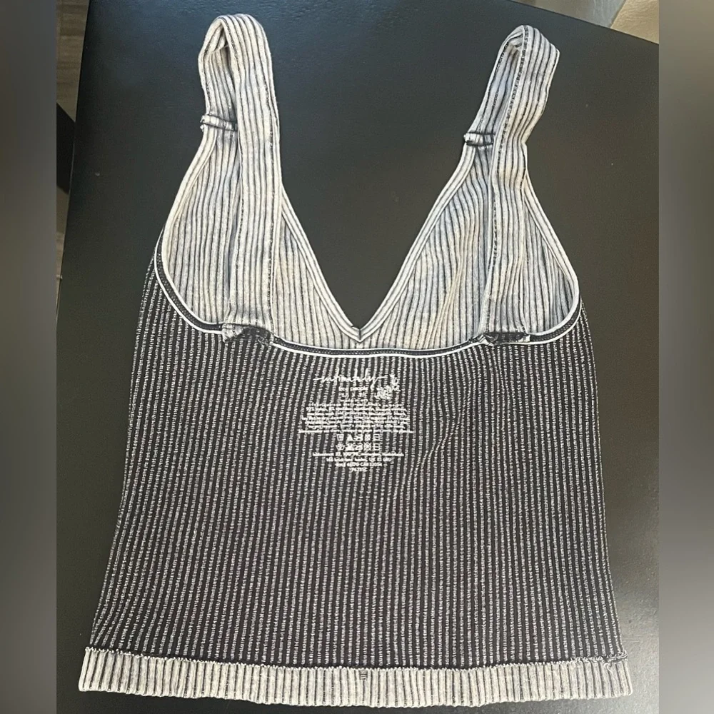 NWOT Intimately Free People Washed Seamless Crop Top X-Small/Small Washe…
